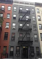 517 West 48th Street in Hell&#39;s Kitchen