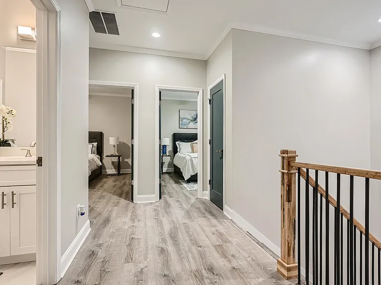 885 Hubbard St SW — Photo 21