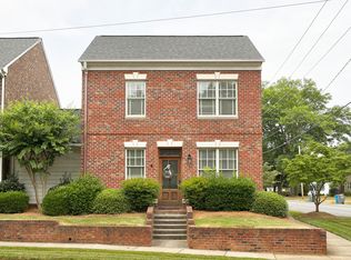 576 S Main St, Belmont, NC 28012