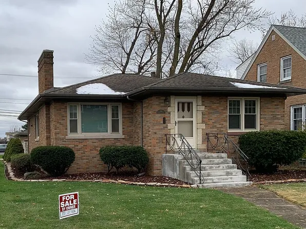 568 Hirsch Ave, Calumet City, IL 60409