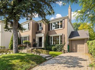 776 Spadina Rd, Toronto, ON M5P2X6