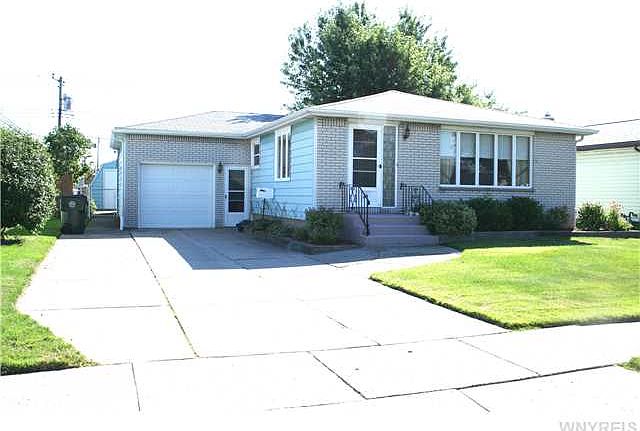 1st image of 49 Karen Ln