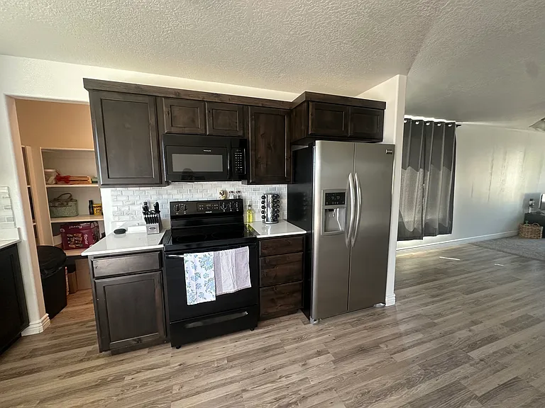 1771 S Longview Rd — Photo 12