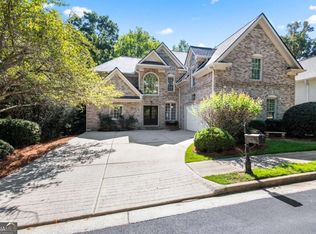 2045 River Falls Dr, Roswell, GA 30076