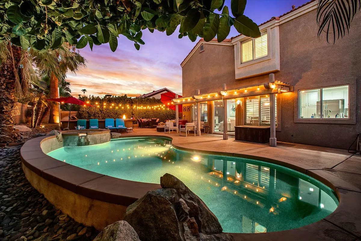 79320 Desert Wind Ct — Photo 2