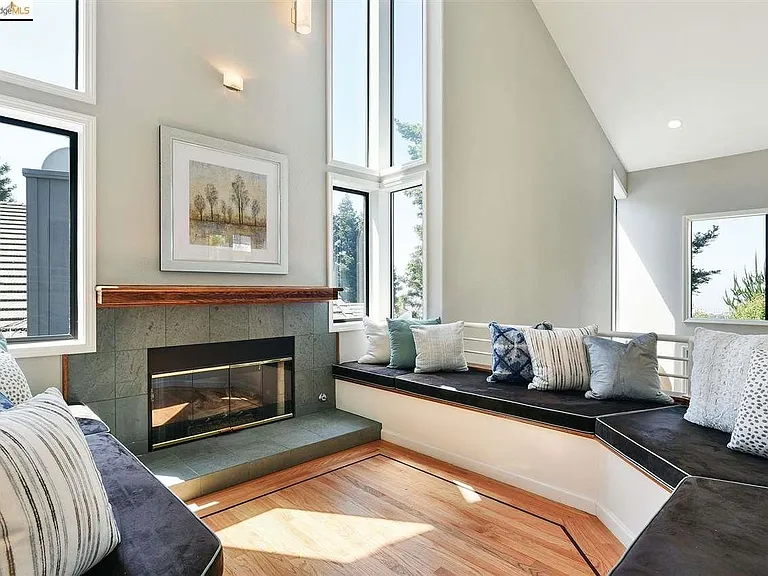 49 Bay Forest Dr — Photo 11