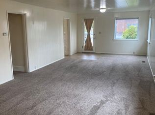 1103 10th St, Anacortes, WA 98221