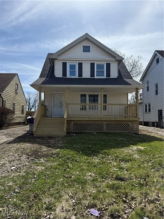 12808 Farringdon Ave photo 1