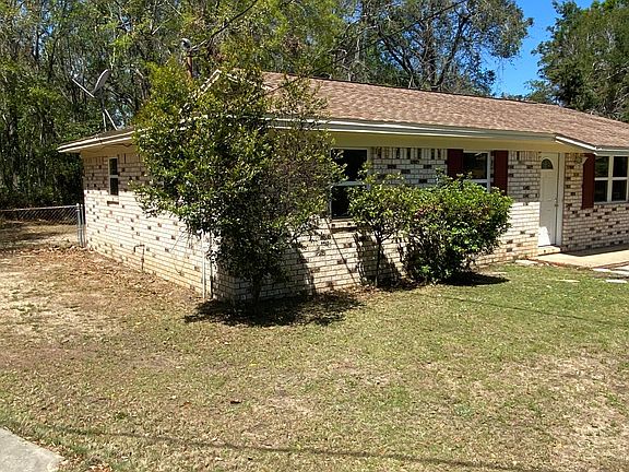 3rd image of 2035 Curry Cir