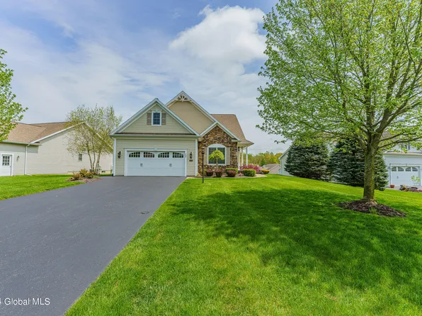 19 Brighton Drive, Clifton Park, NY 12065