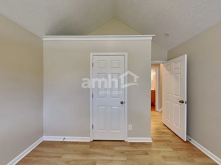 4620 English Oaks Ln — Photo 16