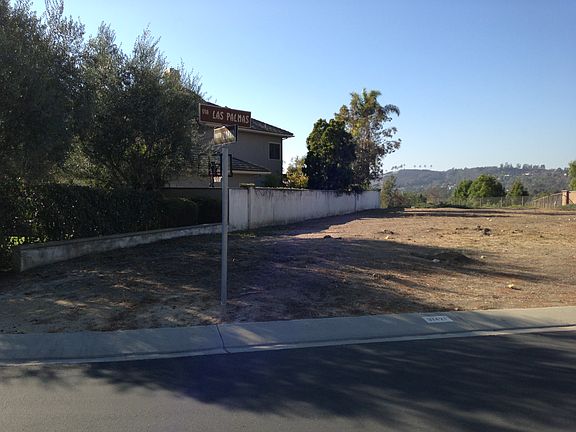 South neighboring home