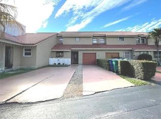 19800 Cypress Ct #19800, Hialeah, FL 33015
