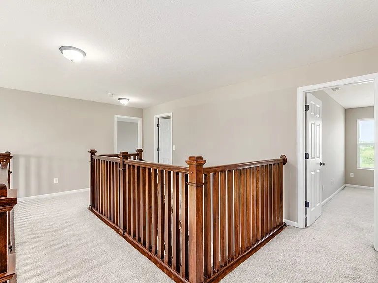 5642 Coventry Ct — Photo 32