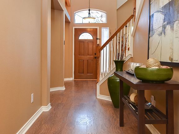 5th image of 1501 Buena Vista Dr