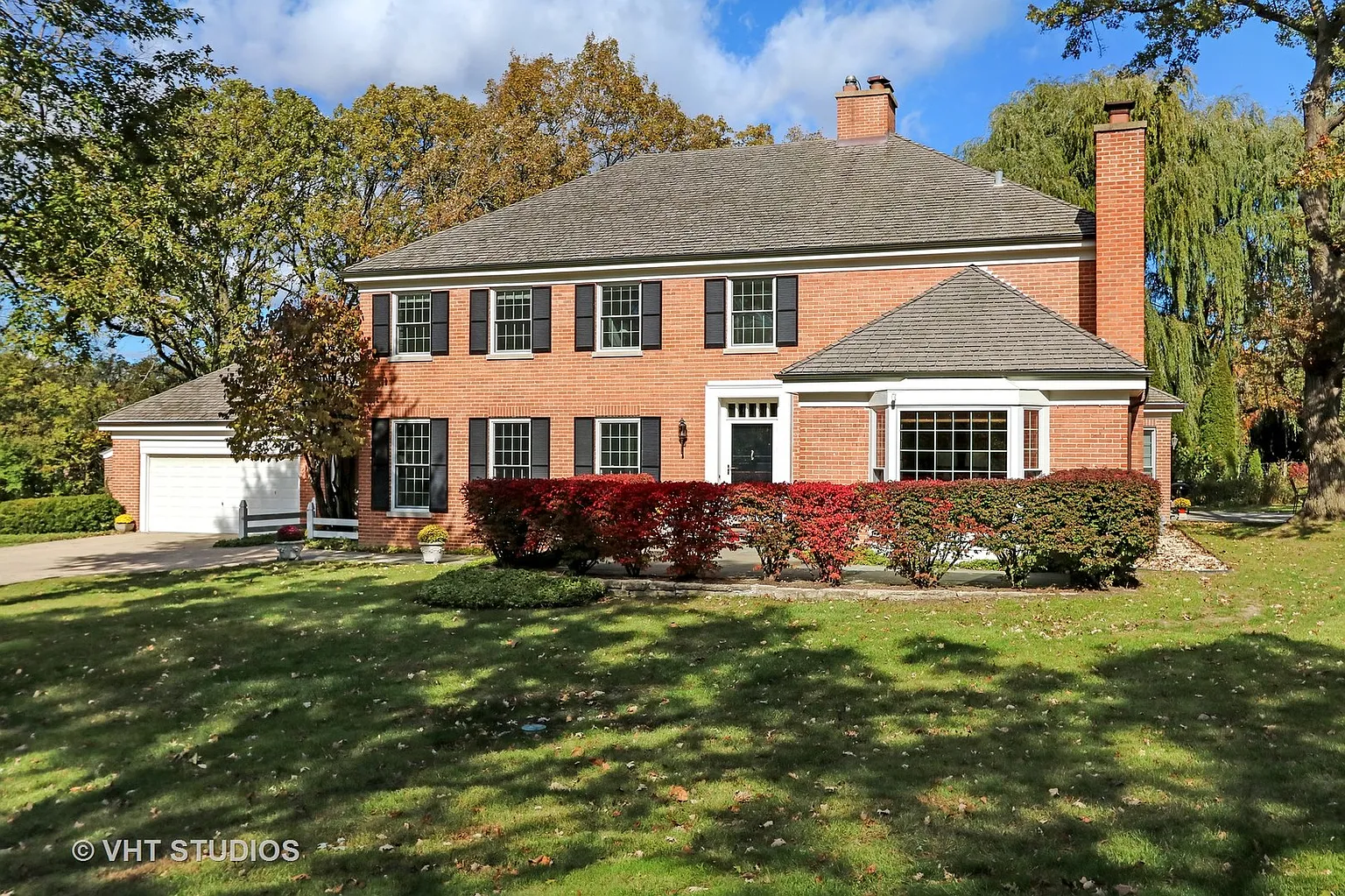 585 Fletcher Cir photo 1