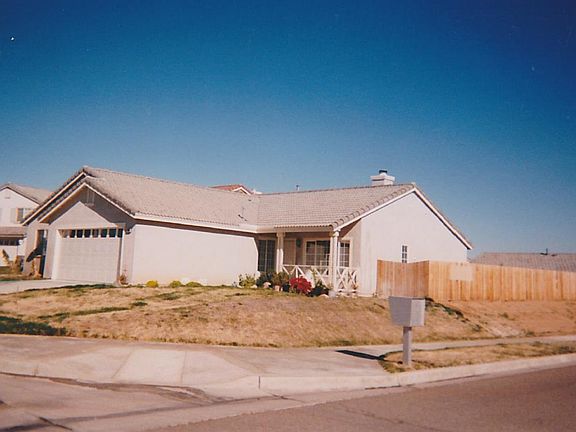 2nd image of 11494 Zuma Ct