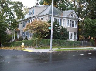 178 Hamilton St, Worcester, MA 01604