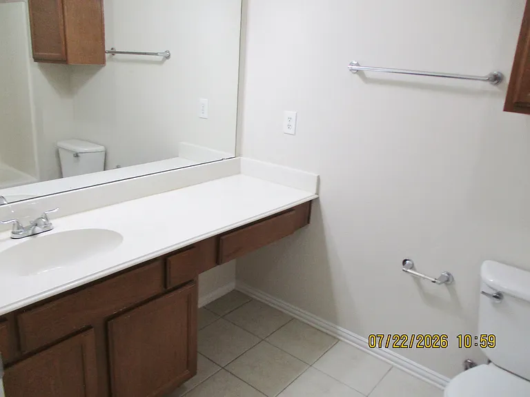 5526 Homestead Rd — Photo 10