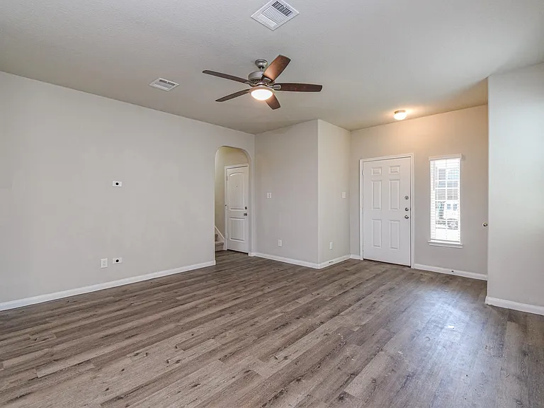 23610 Goodfellow Dr — Photo 4