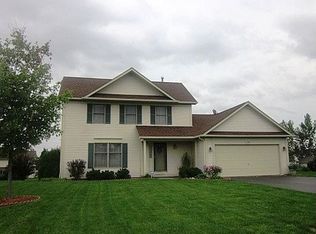 131 Chelsea Meadows Dr, West Henrietta, NY 14586