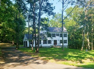 411 Reservoir Ridge Rd, East Stroudsburg, PA 18302