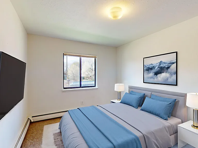Mallard Cove Apartments — Photo 20