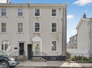 407 Conarroe St, Philadelphia, PA 19128