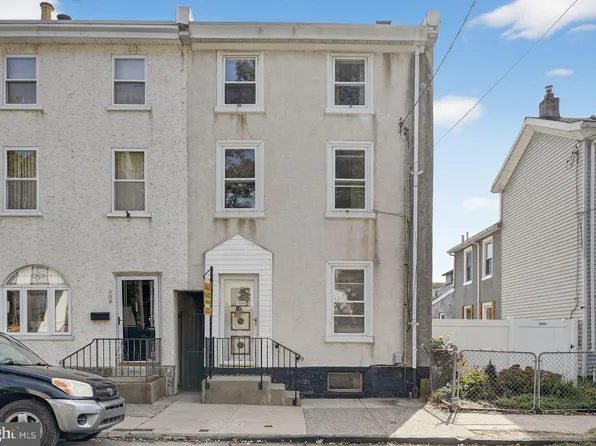 407 Conarroe St, Philadelphia, PA 19128