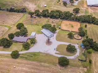 460 Our Ln, Weatherford, TX 76088