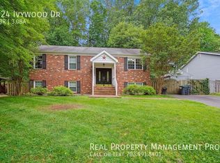 124 Ivywood Dr, Stafford, VA 22554