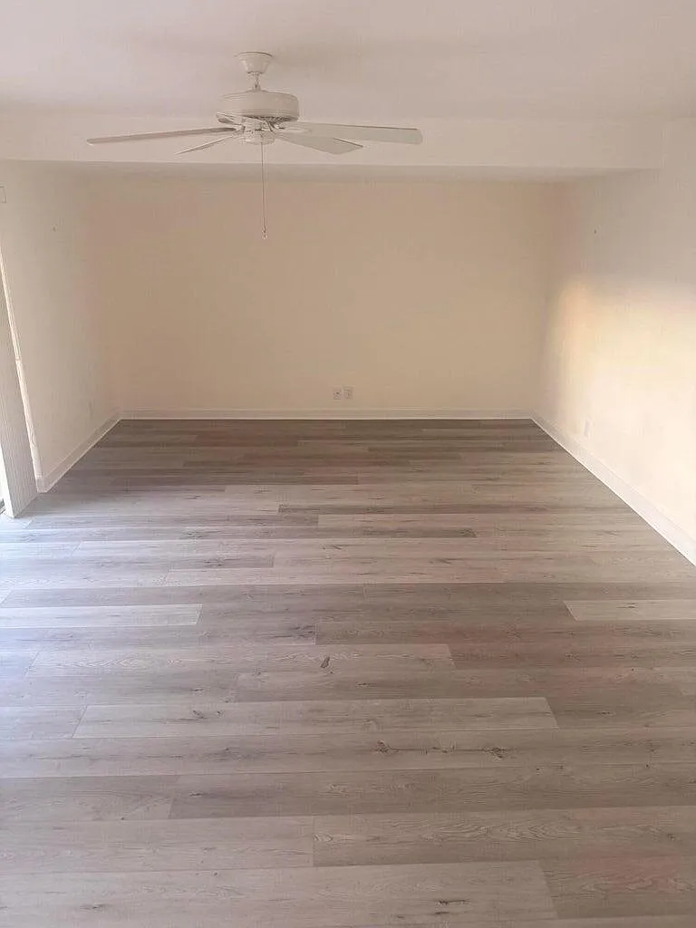 2 bed, 2.5 bath, 1384 sqft, $2,750 — Photo 2