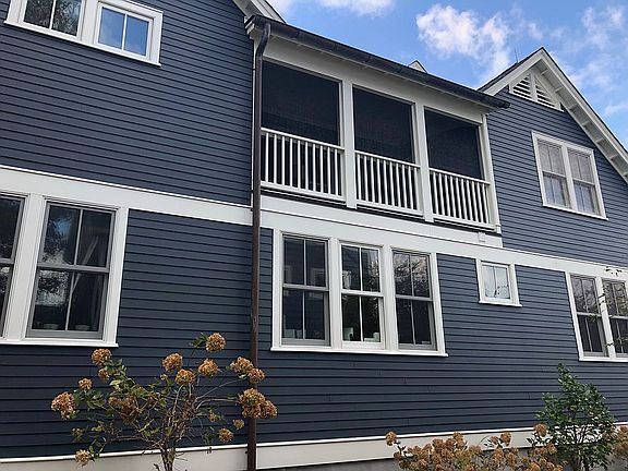 3rd image of 204 Hollywood St