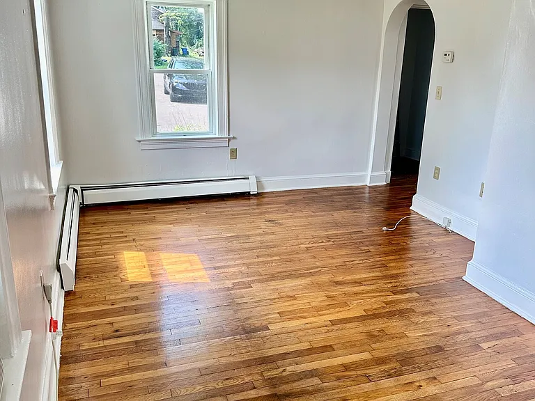 92 Main St — Photo 7