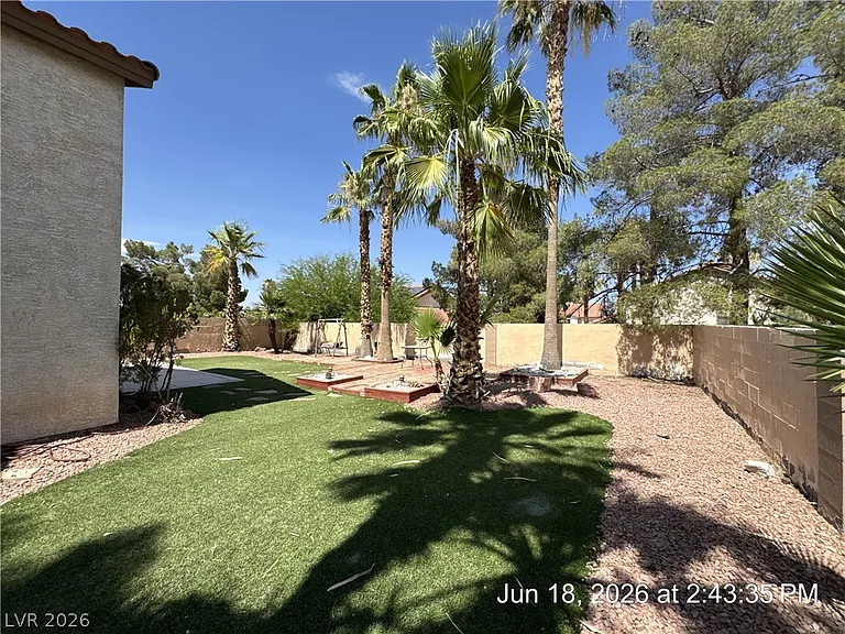 8240 Marcasel Dr — Photo 30