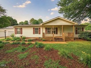 530 Avent Ferry Rd, Holly Springs, NC 27540