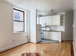 220 W 21st St APT 5B, New York, NY 10011