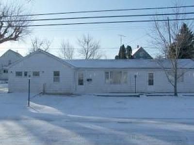 1st image of 620 E North St