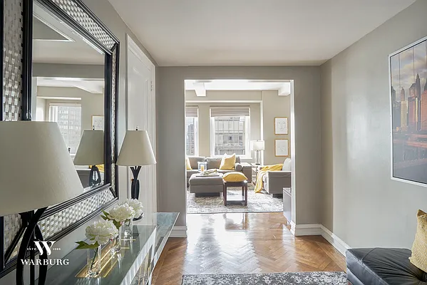 Sold by Warburg | media 1