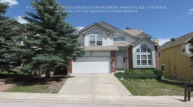 1351 Oswego St — Photo 28