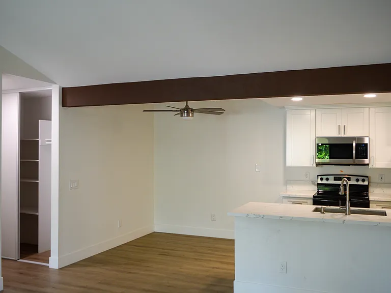 3535 Banbury Dr #178 — Photo 8