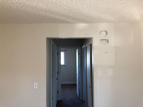 4th image of 3421 S 43rd St APT 3