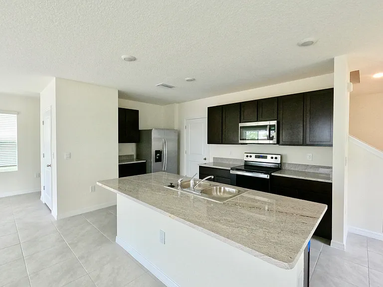 31186 Penny Surf Loop — Photo 3