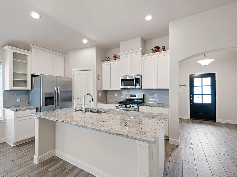 5315 Latigo Ct — Photo 10