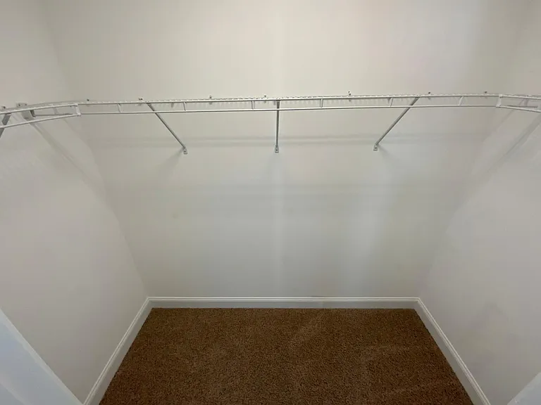 10220 Vanguard Pkwy — Photo 26