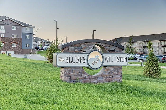 Bluffs of Williston — Photo 16