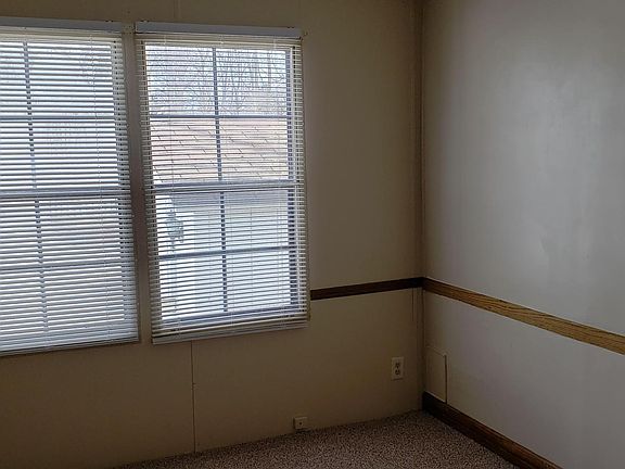 3rd image of 4289 Vin Rose Dr