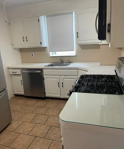 3658 Waldo Ave #1 — Photo 8