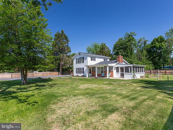 5th image of 40396 Bay Dr