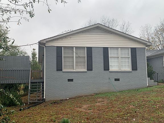 2nd image of 117 Devonwood Ct